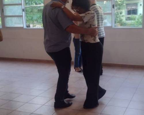 32710 5  CLASES DE TECNICA Y PRACTICAS DE TANGO