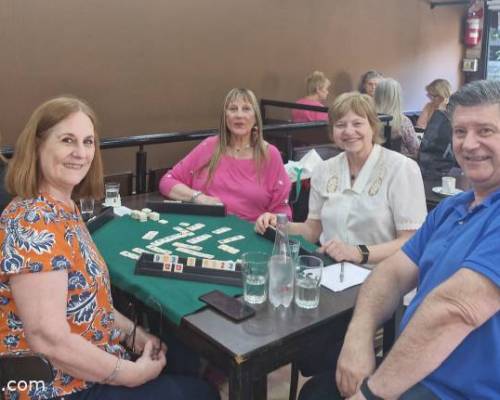 32755 2 JUGAMOS AL RUMMY MONTE CASTRO