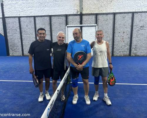 32771 8 ** JUGAMOS AL PADDLE **