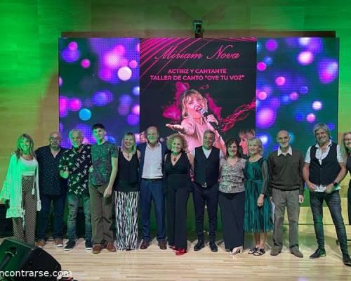 32783 1 ACOMPAÑANOS EN  LA MUESTRA  DE FIN DE AÑO  DEL TALLER DE CANTO 