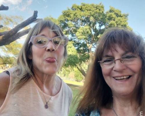 Qué lindas!!! Jajaajj 🥰🤗 :Encuentro Grupal  Fiesta Despedida del Año con Asado y Baile 