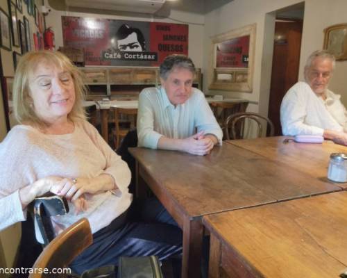 32837 8 Esquina Cronopios