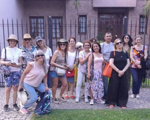 Hermoso grupo ( y hay varios que no están...) :Encuentro Grupal Tras las huellas de Cortázar: taller ambulante