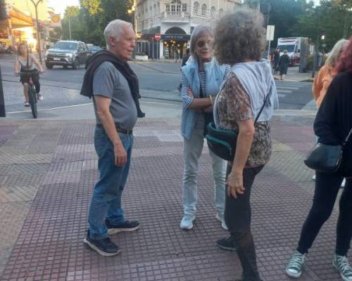 32858 3 QUE MEJOR QUE VENIR A DEVOTO