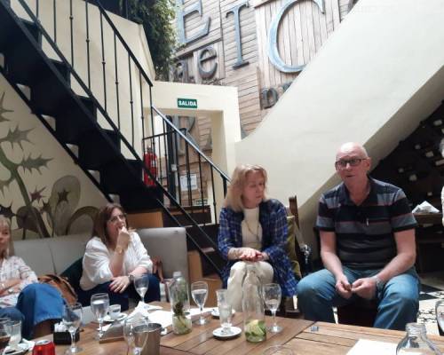 32910 10 Charla café 