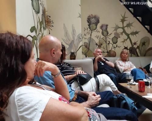 32910 2 Charla café 