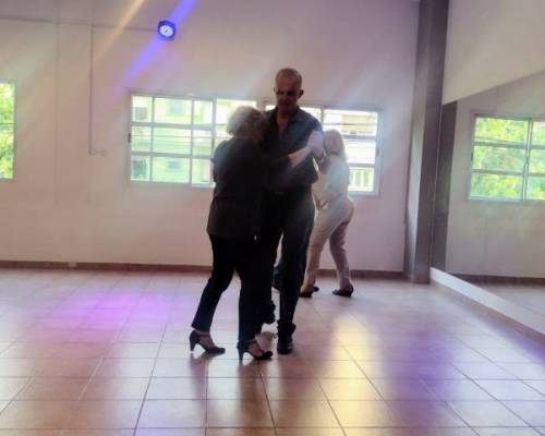 32916 4  CLASES DE TECNICA Y PRACTICAS DE TANGO