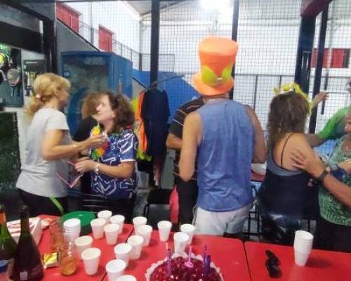 32982 11 ** JUGAMOS AL PADDLE **