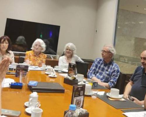 Gente de diez :Encuentro Grupal Club de lectura: Los martes son puro cuento...