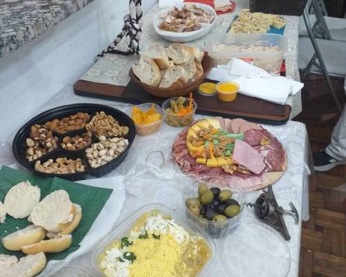 33045 22 Pasar la Nochebuena cenando juntos. En mi casa, recibirlos con alma de fiesta. Sea cual sea tu credo. Nos integramos, como lo hice ni bien ingresé