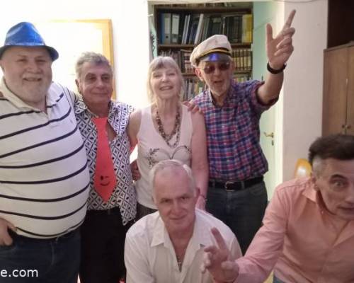33064 13 PASAMOS LA NOCHE BUENA JUNTOS?