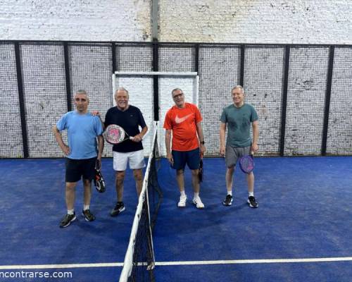 33066 11 ** JUGAMOS AL PADDLE **