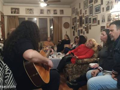 Encuentro COMIDA Y GUITARREADA EN LO DE MAJO