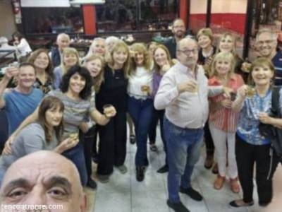 Foto Buscar Amigos 