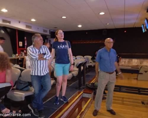 33033 4 POR OTRA SALIDA DE  BOWLING, VOLVEMOS A PALOKO !!!