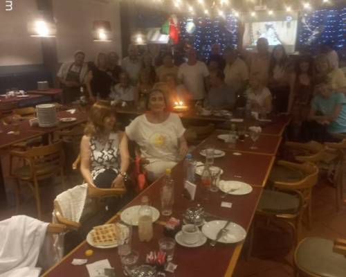 33071 11 CELEBRAMOS 3 AÑOS DEL GRUPO MAS DOS CUMPLEAÑOS