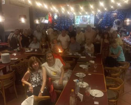 33071 13 CELEBRAMOS 3 AÑOS DEL GRUPO MAS DOS CUMPLEAÑOS