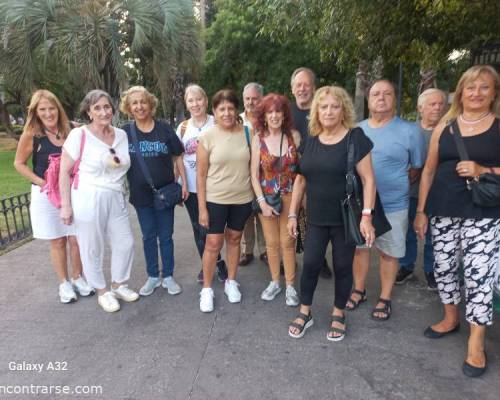 33071 2 CELEBRAMOS 3 AÑOS DEL GRUPO MAS DOS CUMPLEAÑOS