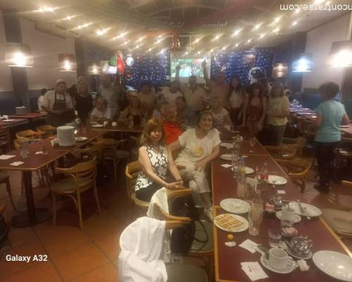 33071 6 CELEBRAMOS 3 AÑOS DEL GRUPO MAS DOS CUMPLEAÑOS