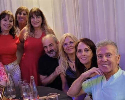 33082 1 CELEBRAMOS A SAN VALENTIN BAILANDO EN VILLA DEL PARQUE ! 