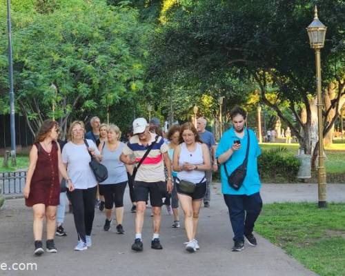 ¡Así arrancamos las caminatas 2025! 👏👏👏 :Encuentro Grupal Caminatas y algo más... (Ejercicios y elongación) 