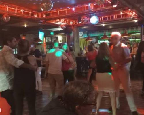 33100 19 EN 2025 TAMBIEN BAILAMOS EN JOE BAR     !  !  !