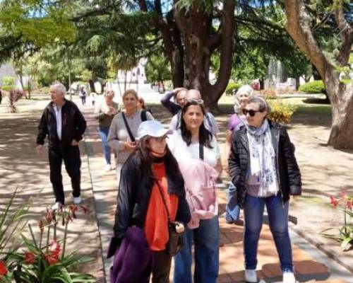 33111 9 CHASCOMUS  La ciudad de Don Raul. 4ta edicion.-