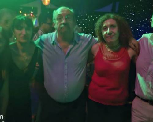 33133 15 Sabado  FIESTA DEL AMOR, estalla SUBLIME