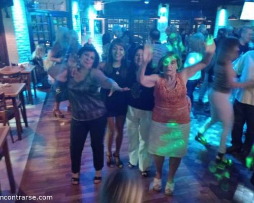 33215 13 EN 2025 TAMBIEN BAILAMOS EN JOE BAR     !  !  !