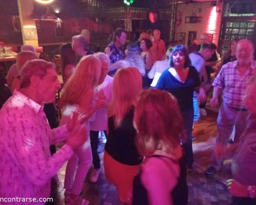 33215 4 EN 2025 TAMBIEN BAILAMOS EN JOE BAR     !  !  !