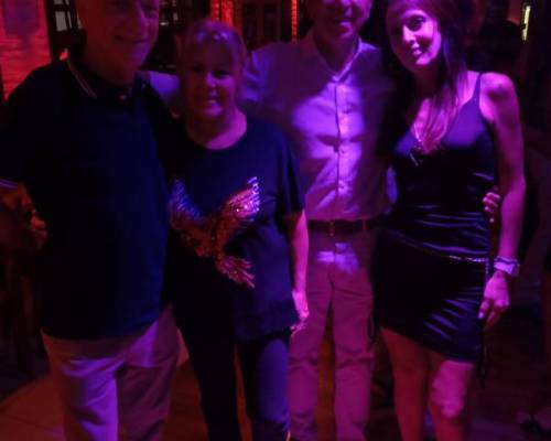 33215 6 EN 2025 TAMBIEN BAILAMOS EN JOE BAR     !  !  !