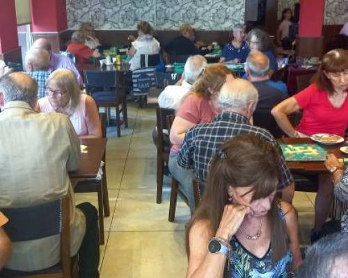33229 8 JUGAMOS SCRABBLE EN CABALLITO!!!!