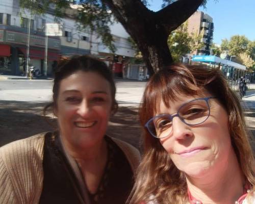 El dúo dinámico! Dos amorosas!💖 :Encuentro Grupal Tras las huellas de Cortázar: taller ambulante