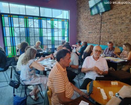 33261 24 JUEGOS Y MERIENDA EN UN PATIO DE CABALLITO