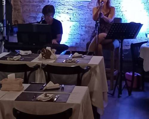 33262 2 Canciones de Amor en un Jueves de Verano