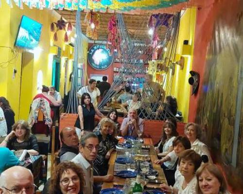 33264 1 ¡UNA NOCHE ESPECIAL!