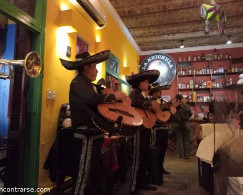 33264 3 ¡UNA NOCHE ESPECIAL!