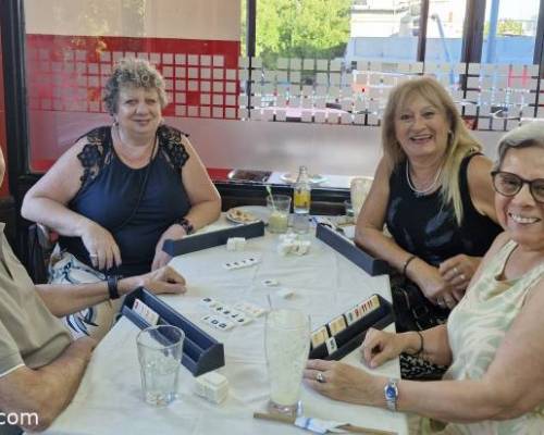 33271 5 TARDE DE BURAKO Y RUMMY