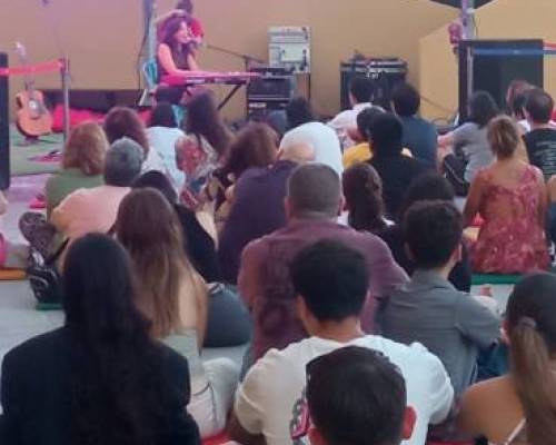 33300 3 ANOCHECER MUSICAL AL AIRE LIBRE