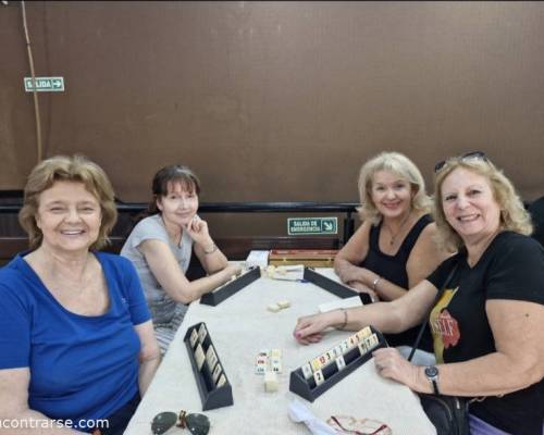 33330 1 TARDE DE BURAKO Y RUMMY