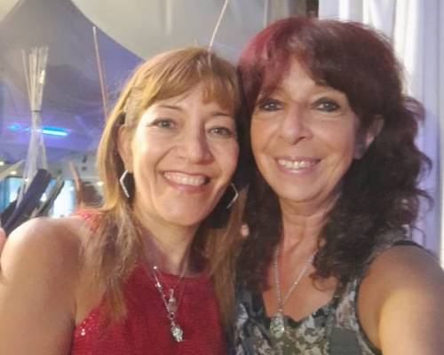 Divinas nosotras 🥰🤗🤭 :Encuentro Grupal CELEBRAMOS LA VIDA BAILANDO EN VILLA DEL PARQUE ! PISCIANOS Y ARIANOS BIENVENIDOS !