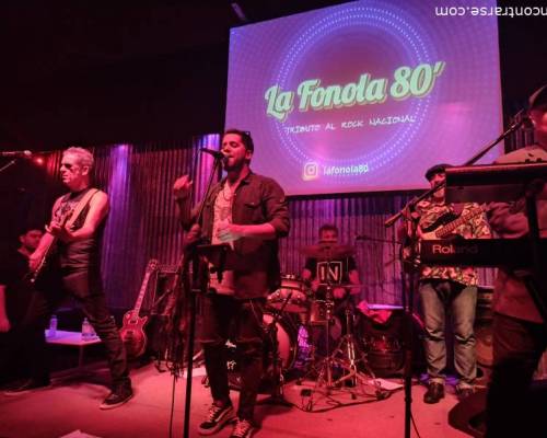 33452 13 BIENVENIDO OTOÑO CON EL MEJOR ROCK NACIONAL: LA FONOLA EN ANTIGUA FÁBRICA