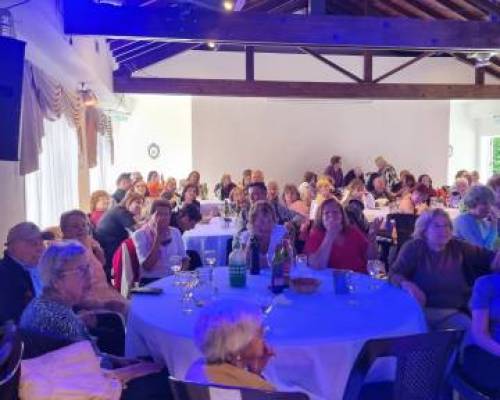 33486 4 SHOW, BAILE, DESAYUNO, TRANSPORTE,ALMUERZO Y MERIENDA