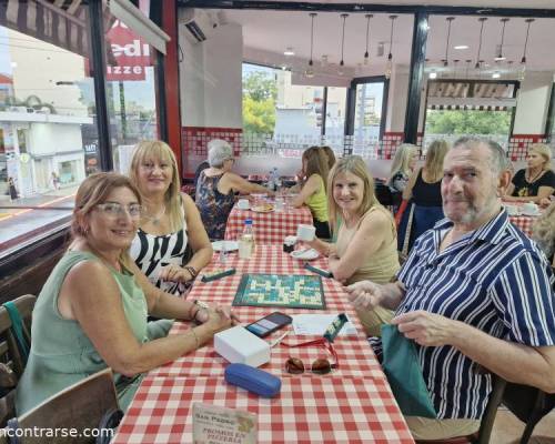 33511 3 LAS 3 T CON CANASTA + SCRABBEL