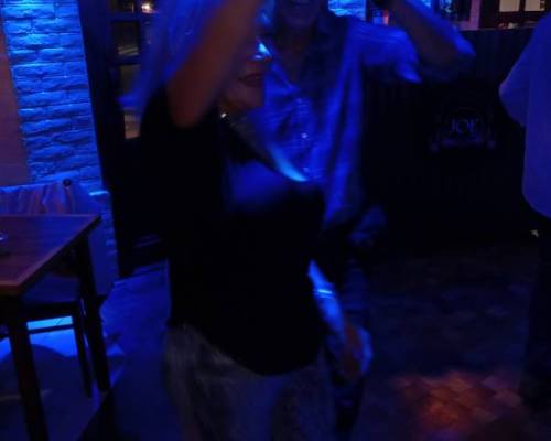 33547 13 LO MEJOR DE LO MEJOR ?   BAILAR EN JOE BAR     !  !  !