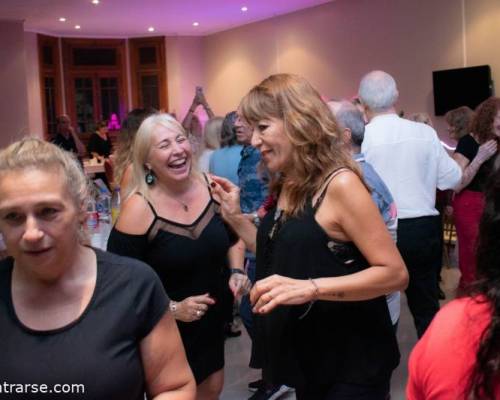 33577 39 BAILE Y BINGO MOVIDITO EN VILLA URQUIZA !  