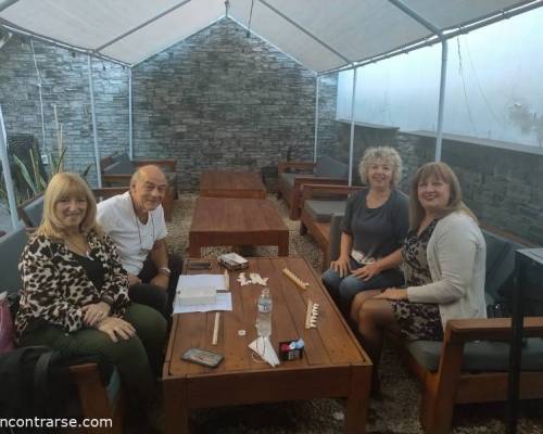 33619 4 JUEGOS Y MERIENDA EN UN PATIO DE CABALLITO