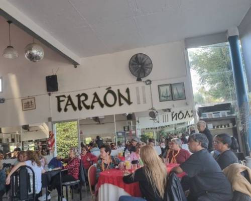 33865 4 Día completo en La Plata - Show baile musical, Desayuno, Almuerzo etc