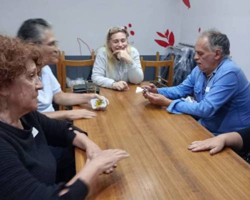33894 7 JUGAMOS AL TRUCO EN ZONA NORTE