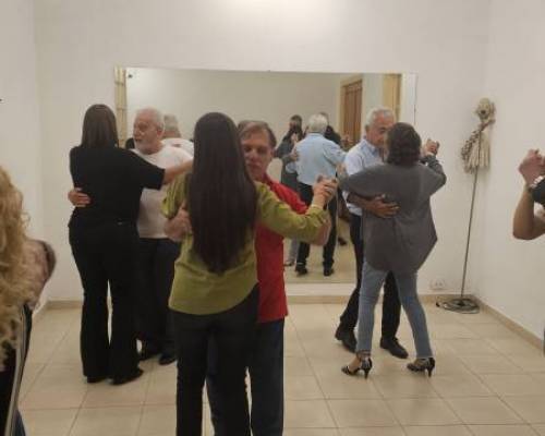 33909 11 TECNICAS Y PRACTICAS DE TANGO...